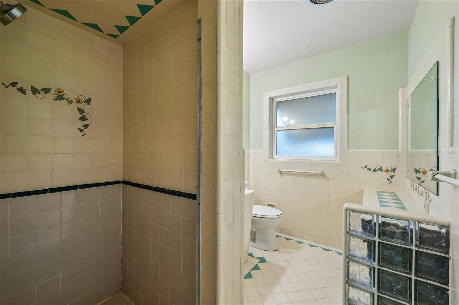 1740 CLEVELAND STREET, Clearwater, FL 33755 1740 CLEVELAND STREET, Clearwater, FL 33755