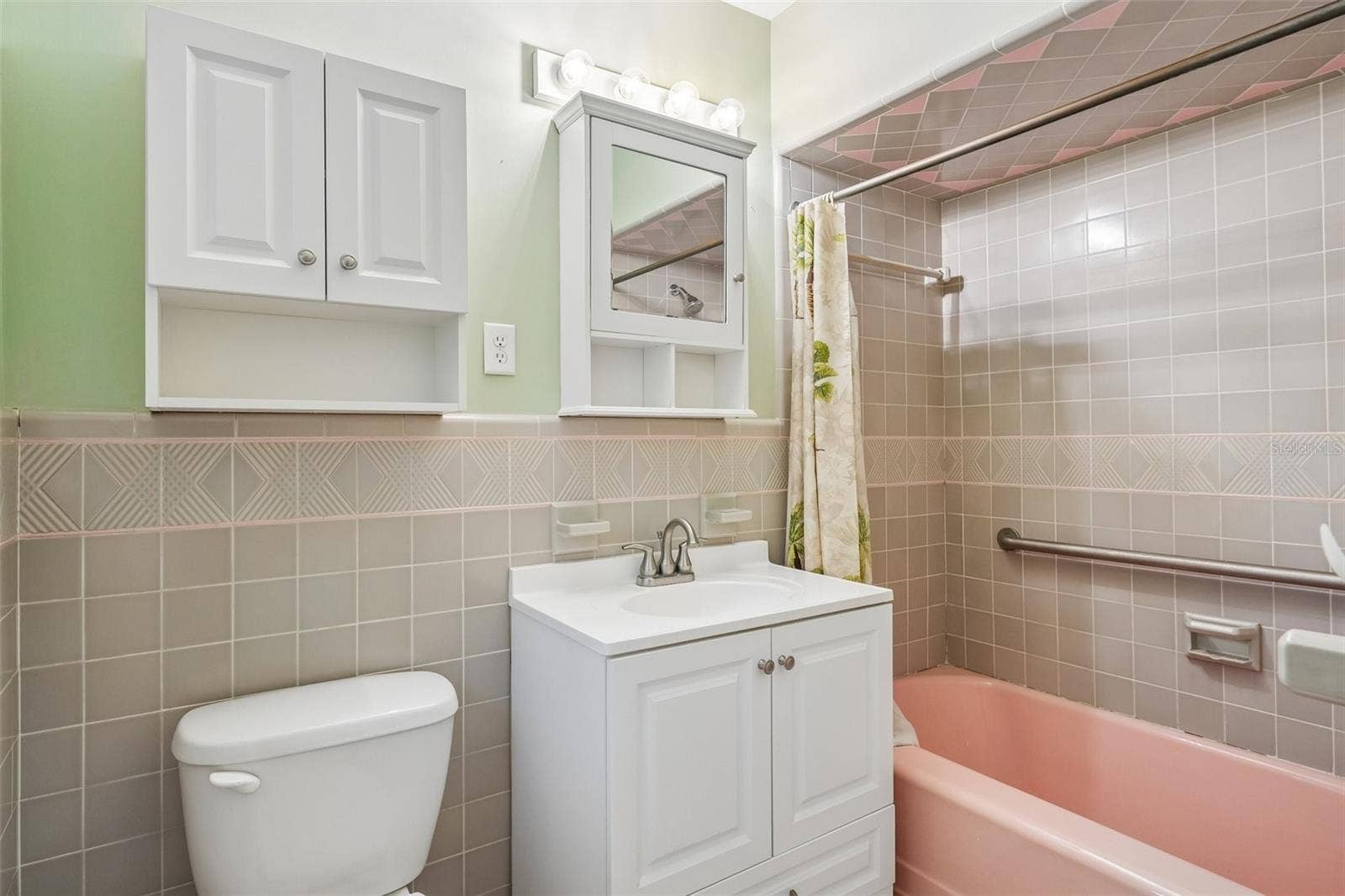 1740 CLEVELAND STREET, Clearwater, FL 33755 1740 CLEVELAND STREET, Clearwater, FL 33755