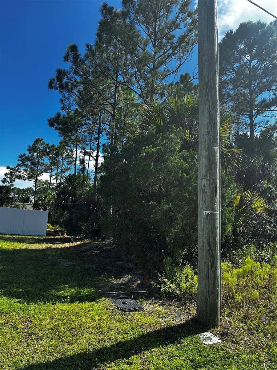 6 PINE GROVE DRIVE, Palm Coast, FL 32164 6 PINE GROVE DRIVE, Palm Coast, FL 32164