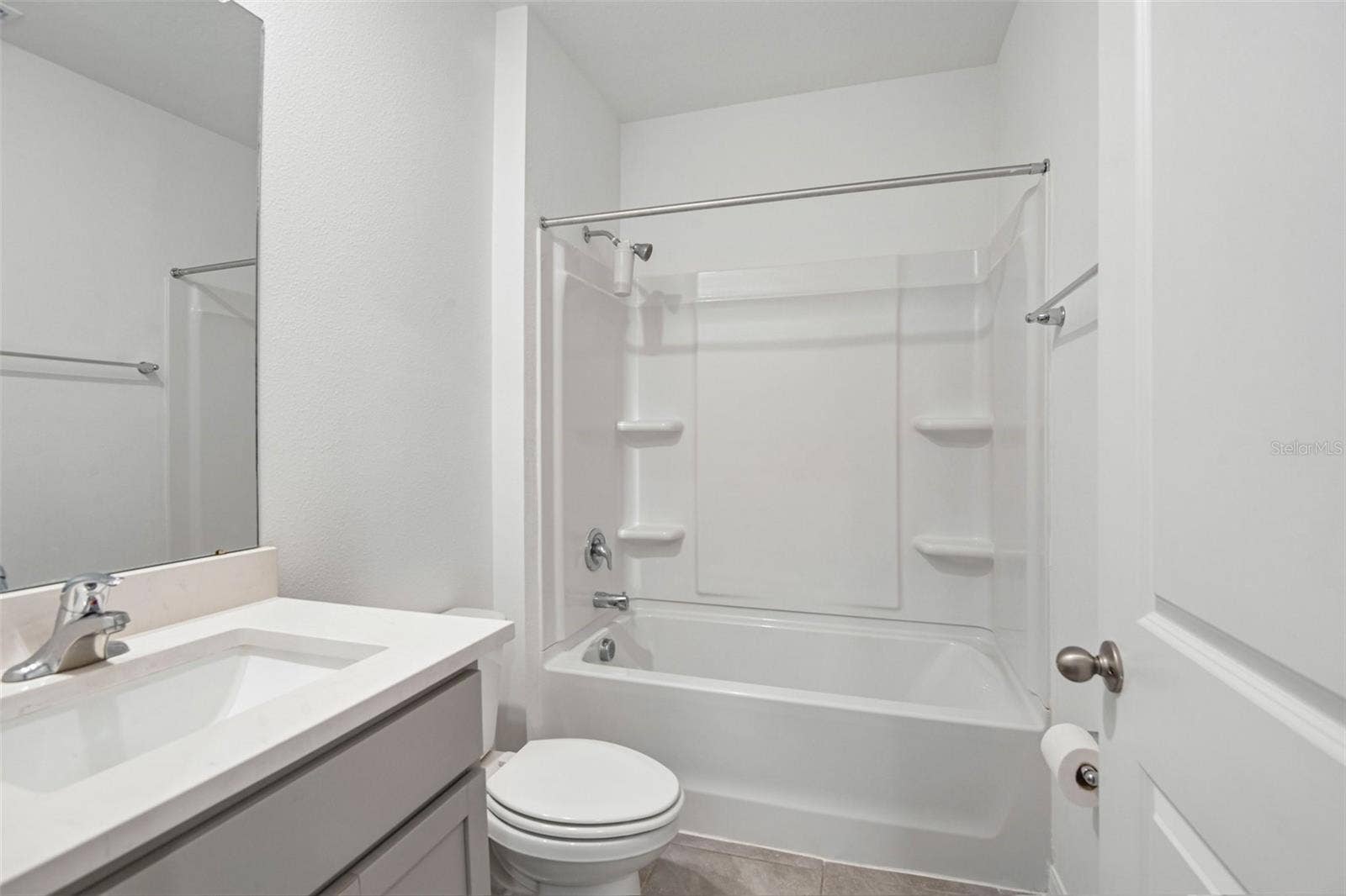 33319 DARLEY DALE TRAIL, Wesley Chapel, FL 33545 Bathroom 2
