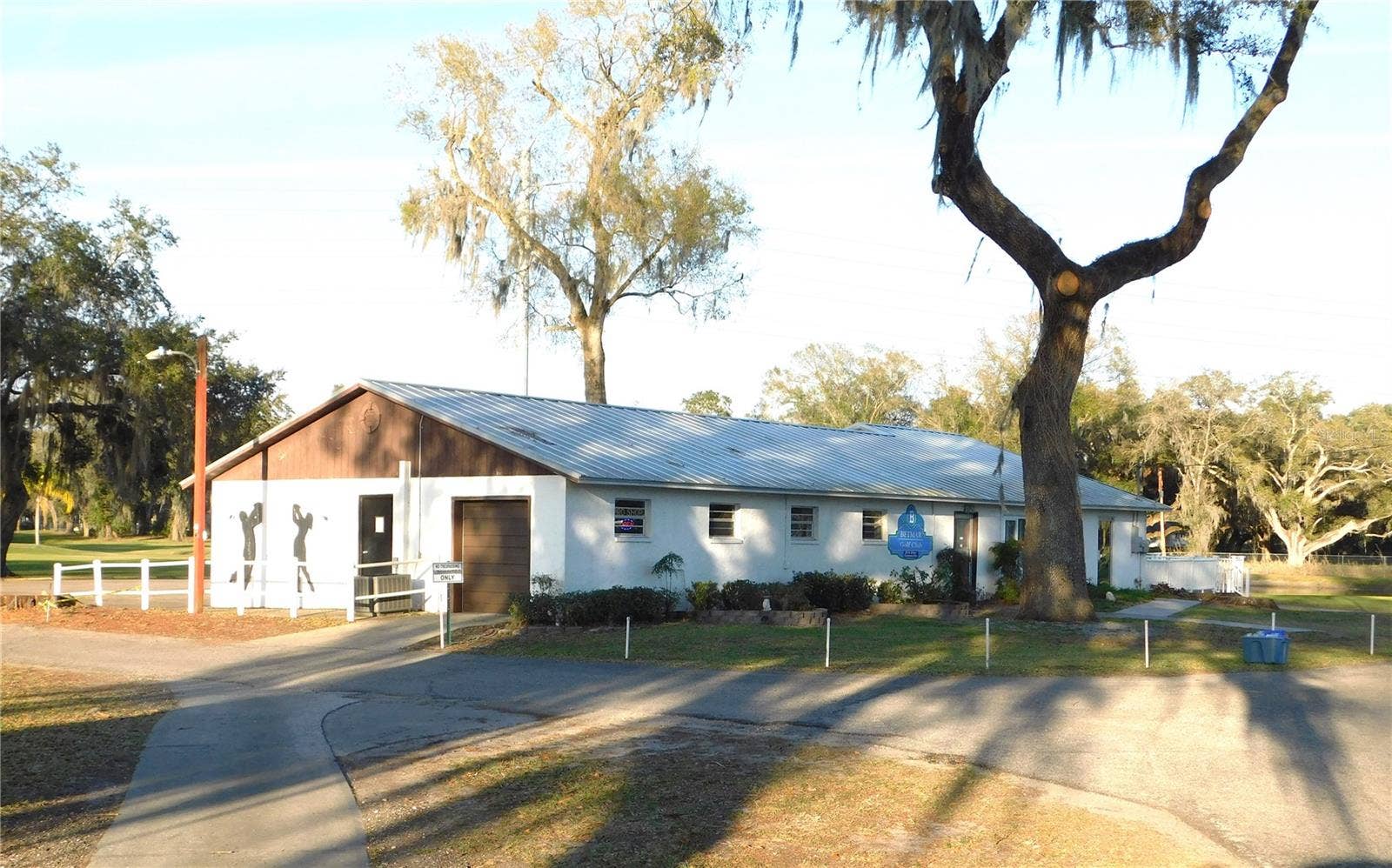5716 PAWNEE STREET, Zephyrhills, FL 33542 5716 PAWNEE STREET, Zephyrhills, FL 33542