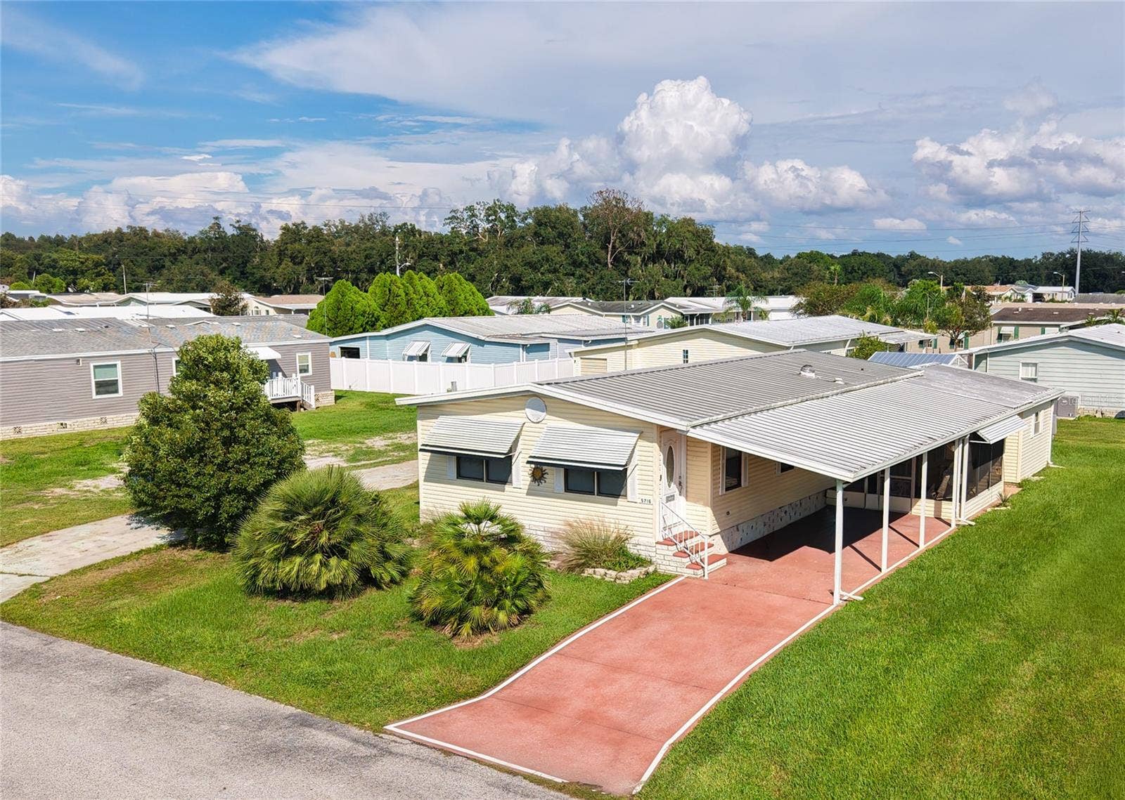 5716 PAWNEE STREET, Zephyrhills, FL 33542 5716 PAWNEE STREET, Zephyrhills, FL 33542