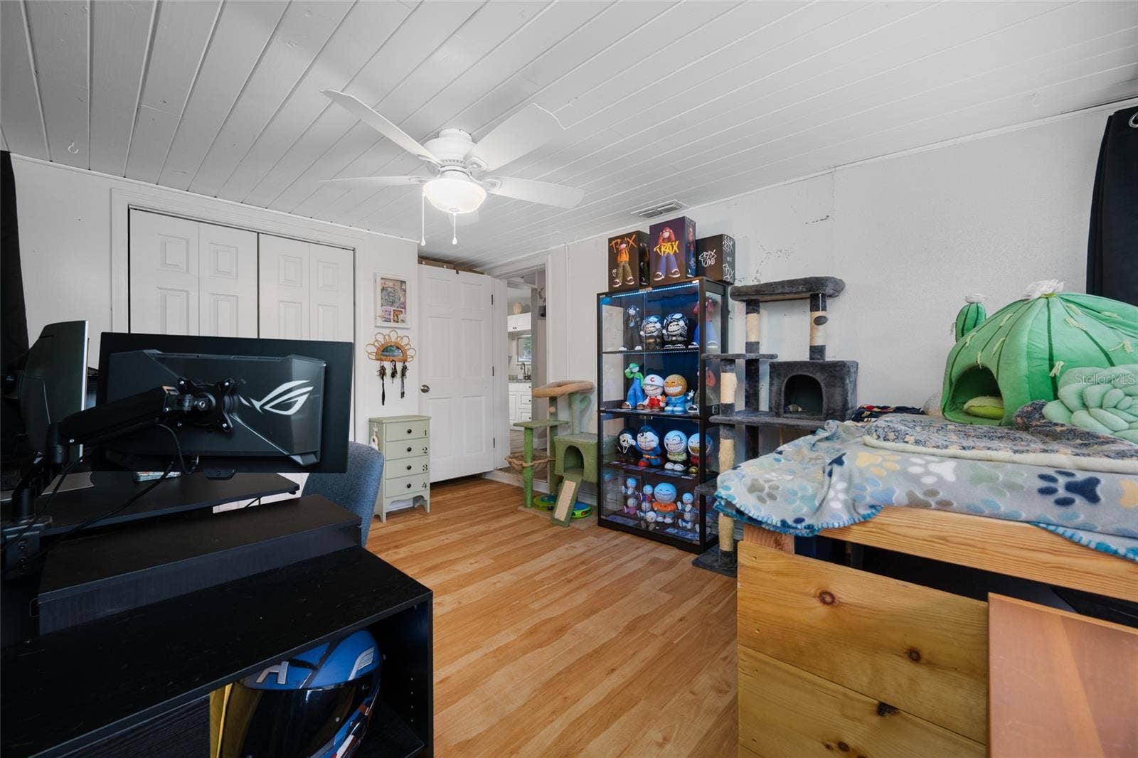 1520 NORFOLK STREET N, St Petersburg, FL 33710