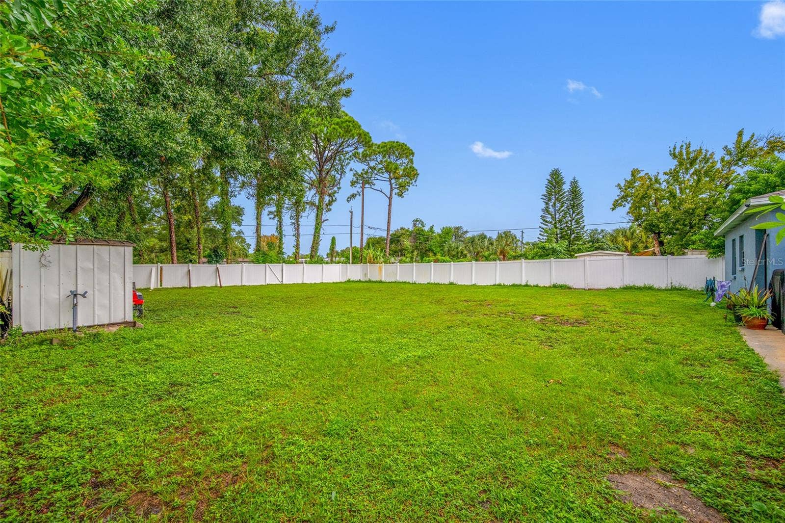1520 NORFOLK STREET N, St Petersburg, FL 33710