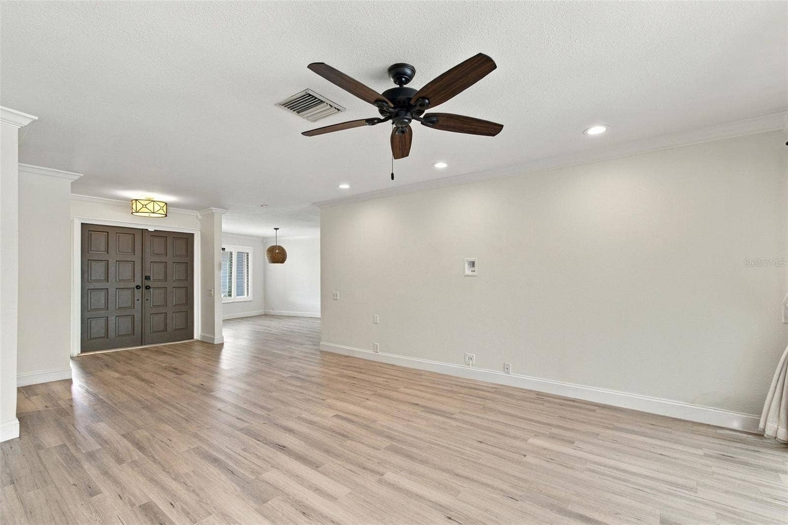 4109 CROSSWATER DRIVE, Tampa, FL 33615 4109 CROSSWATER DRIVE, Tampa, FL 33615