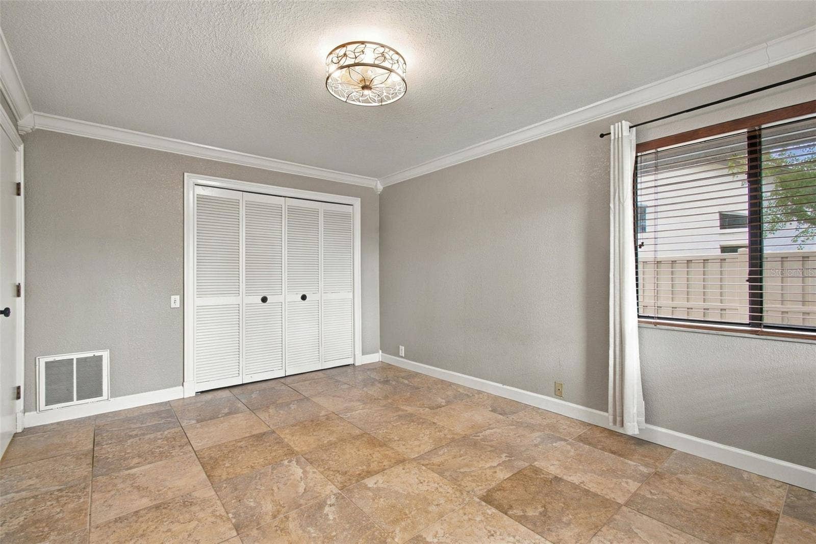 4109 CROSSWATER DRIVE, Tampa, FL 33615 4109 CROSSWATER DRIVE, Tampa, FL 33615