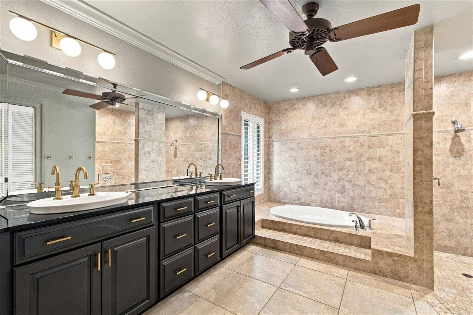 4109 CROSSWATER DRIVE, Tampa, FL 33615 4109 CROSSWATER DRIVE, Tampa, FL 33615