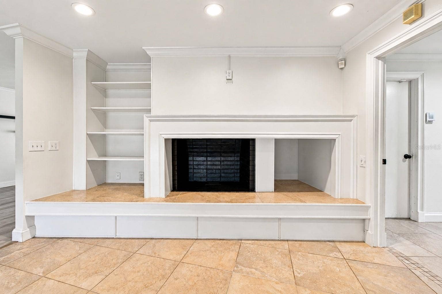 4109 CROSSWATER DRIVE, Tampa, FL 33615 4109 CROSSWATER DRIVE, Tampa, FL 33615