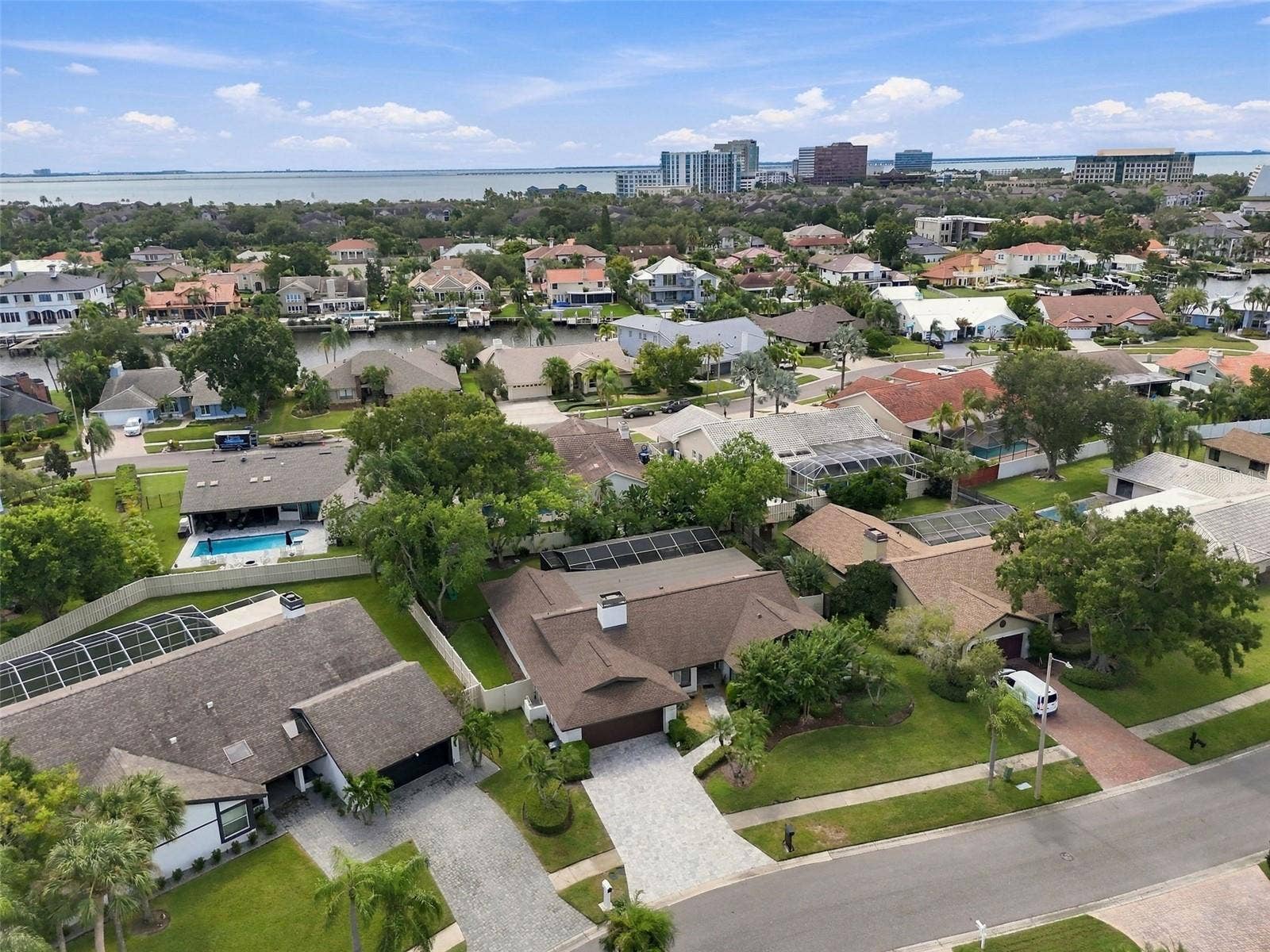 4109 CROSSWATER DRIVE, Tampa, FL 33615 4109 CROSSWATER DRIVE, Tampa, FL 33615
