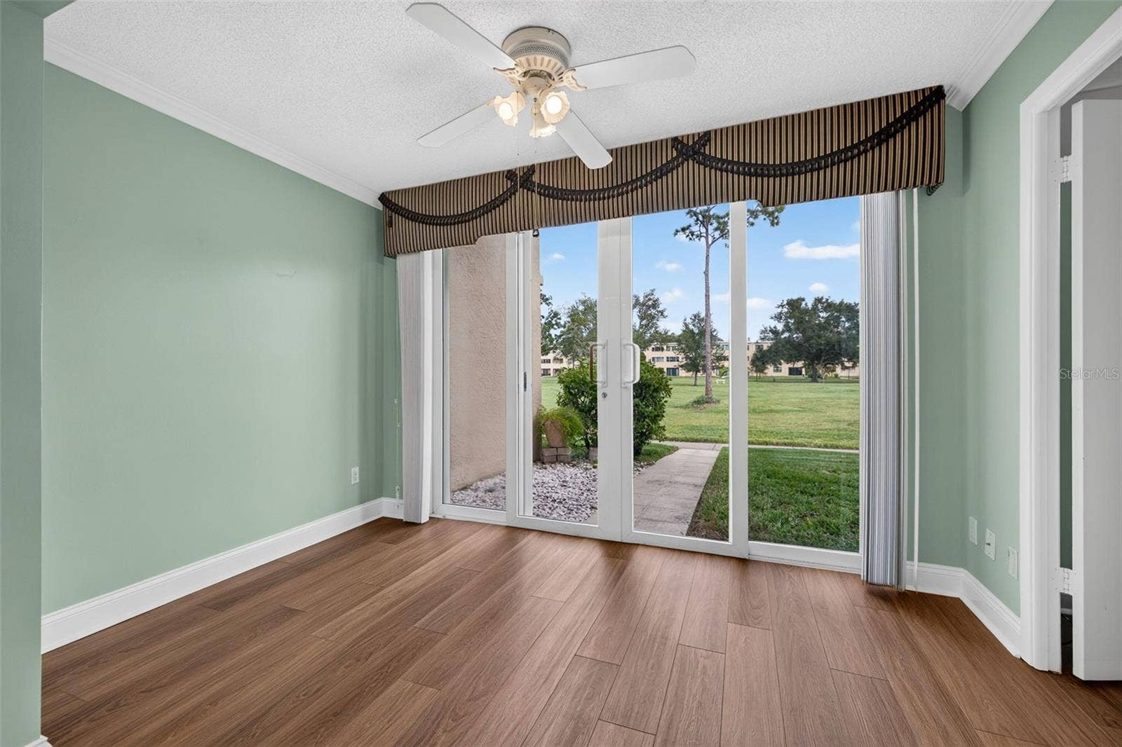 4915 BAY STREET NE, #124, St Petersburg, FL 33703 4915 BAY STREET NE, #124, St Petersburg, FL 33703