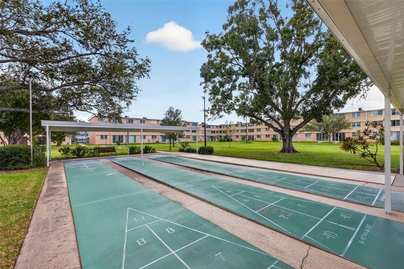 4915 BAY STREET NE, #124, St Petersburg, FL 33703 4915 BAY STREET NE, #124, St Petersburg, FL 33703