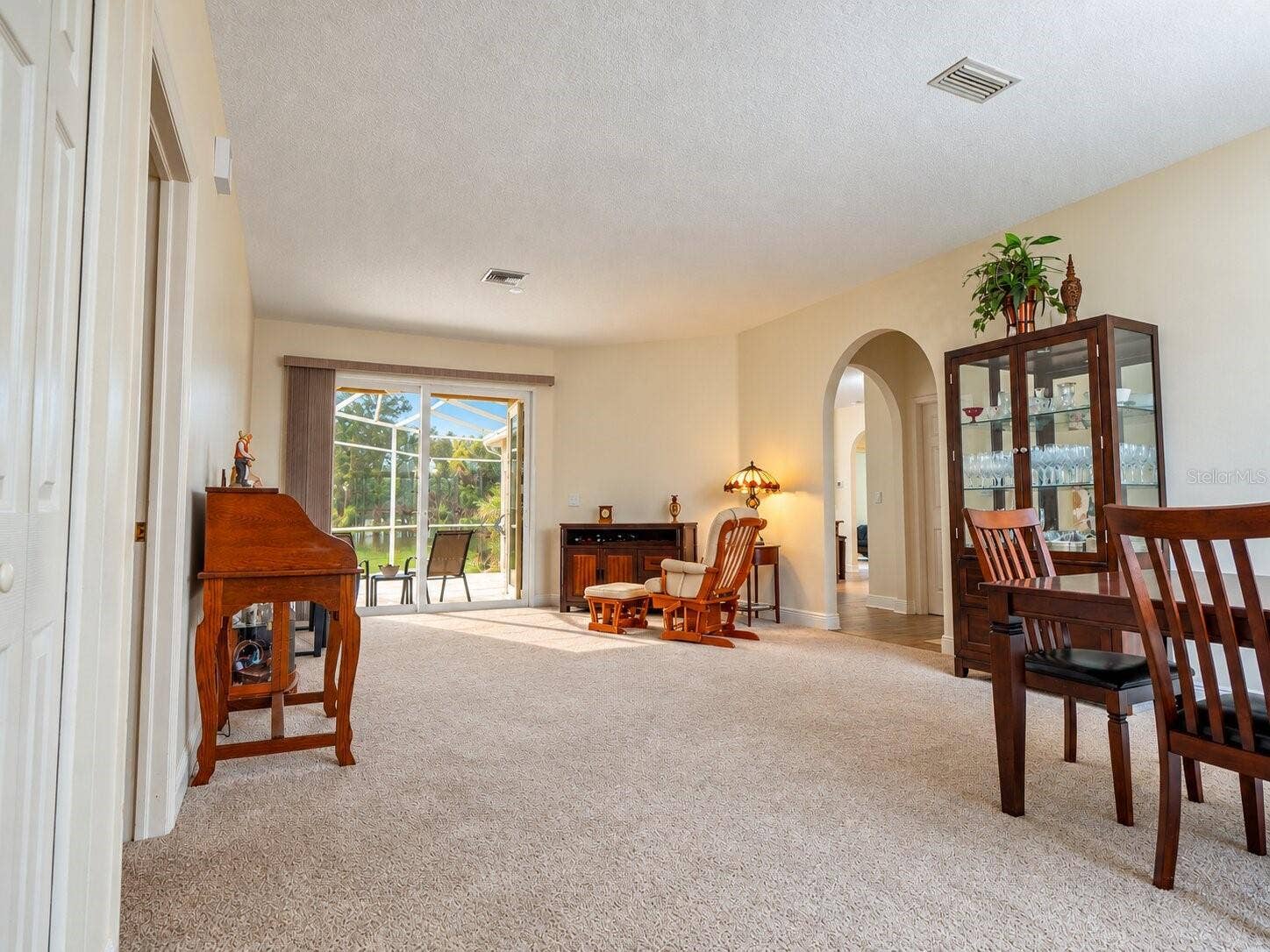 4798 AUGUSTA AVENUE, Oldsmar, FL 34677 4798 AUGUSTA AVENUE, Oldsmar, FL 34677