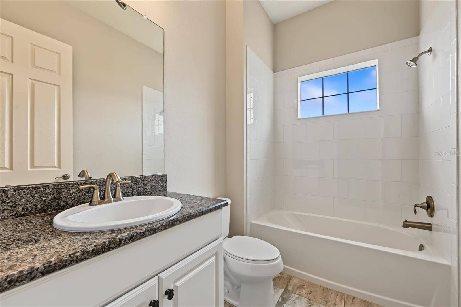11978 CLIMBING FERN AVENUE, Riverview, FL 33579 11978 CLIMBING FERN AVENUE, Riverview, FL 33579