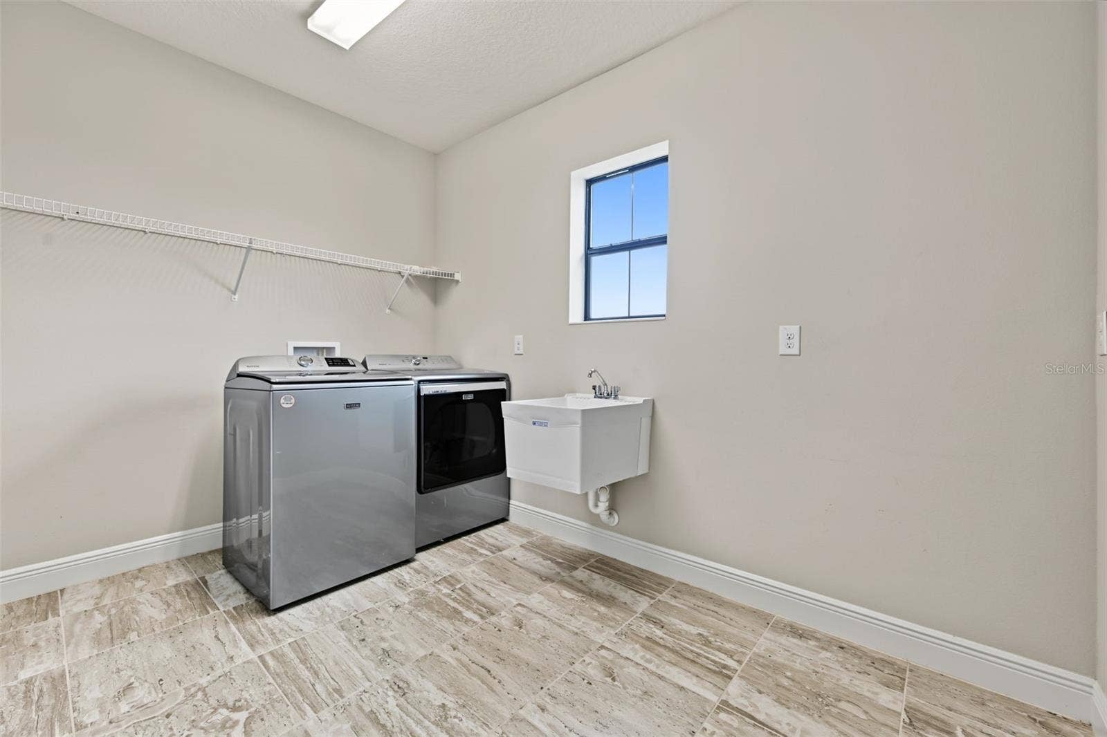 11978 CLIMBING FERN AVENUE, Riverview, FL 33579 11978 CLIMBING FERN AVENUE, Riverview, FL 33579