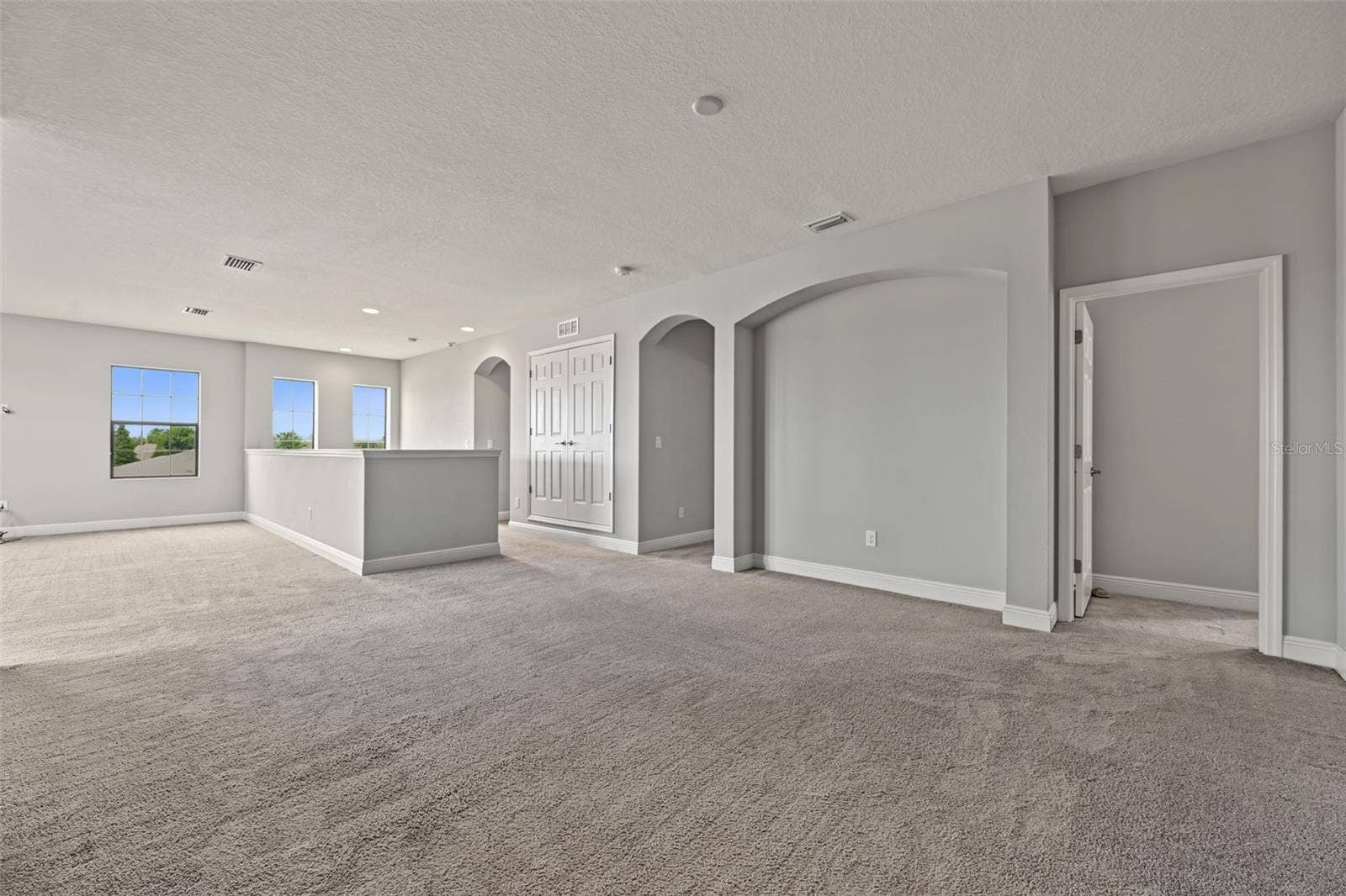 11978 CLIMBING FERN AVENUE, Riverview, FL 33579 11978 CLIMBING FERN AVENUE, Riverview, FL 33579