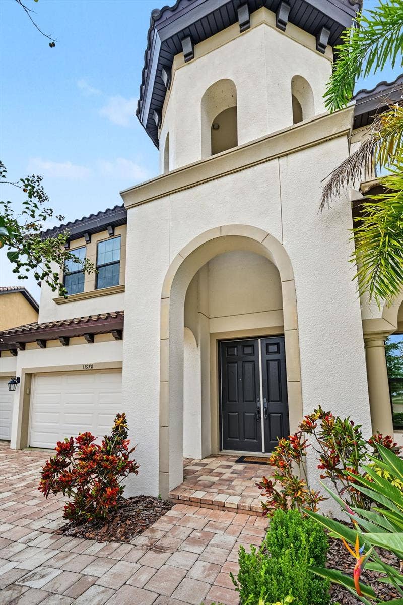11978 CLIMBING FERN AVENUE, Riverview, FL 33579 11978 CLIMBING FERN AVENUE, Riverview, FL 33579