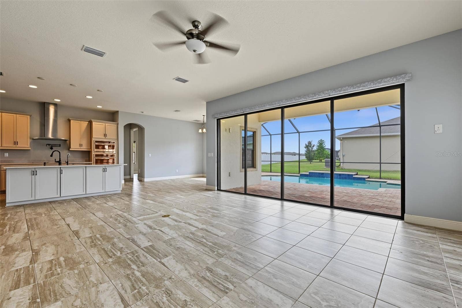 11978 CLIMBING FERN AVENUE, Riverview, FL 33579 11978 CLIMBING FERN AVENUE, Riverview, FL 33579