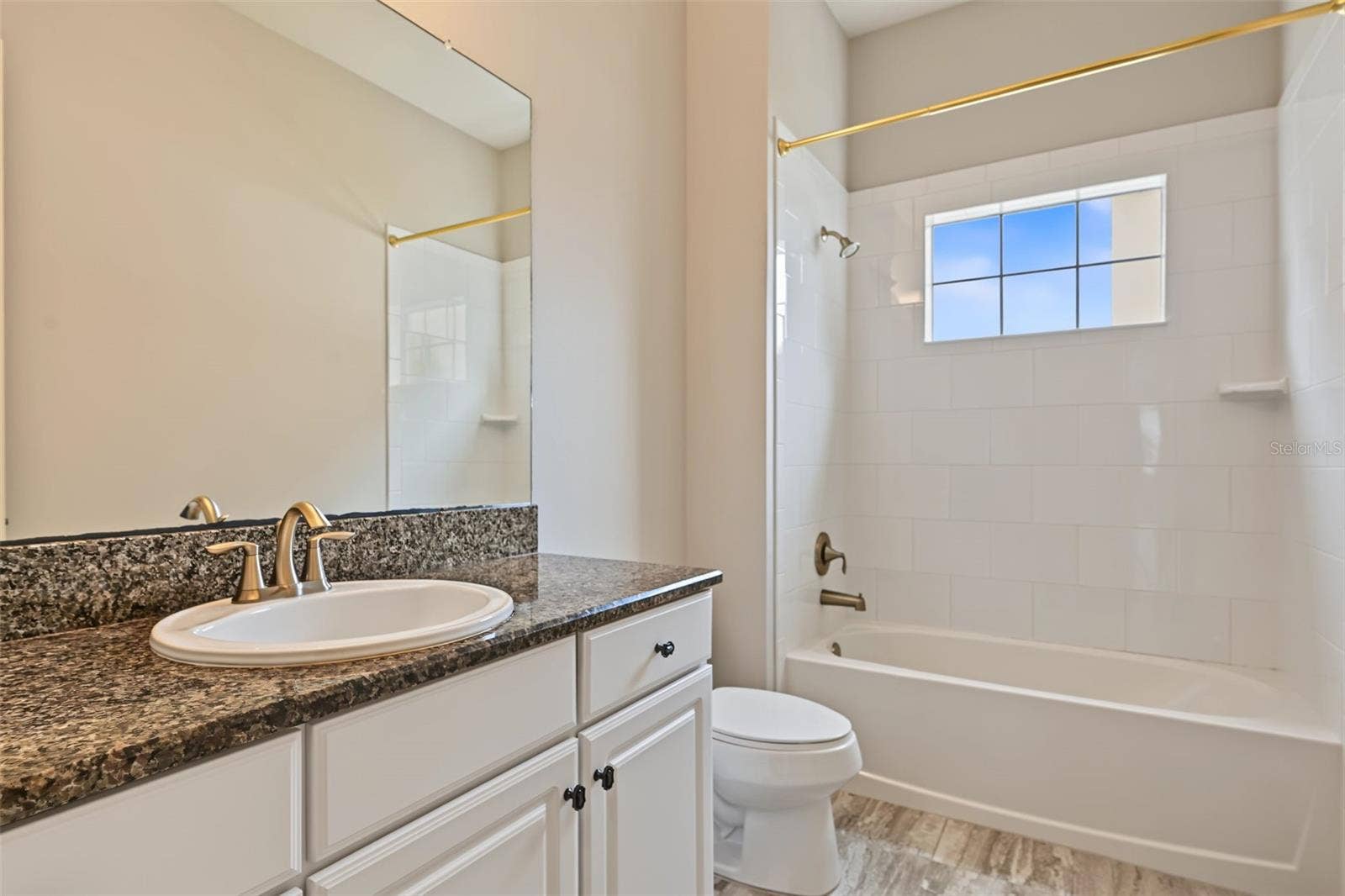 11978 CLIMBING FERN AVENUE, Riverview, FL 33579 11978 CLIMBING FERN AVENUE, Riverview, FL 33579