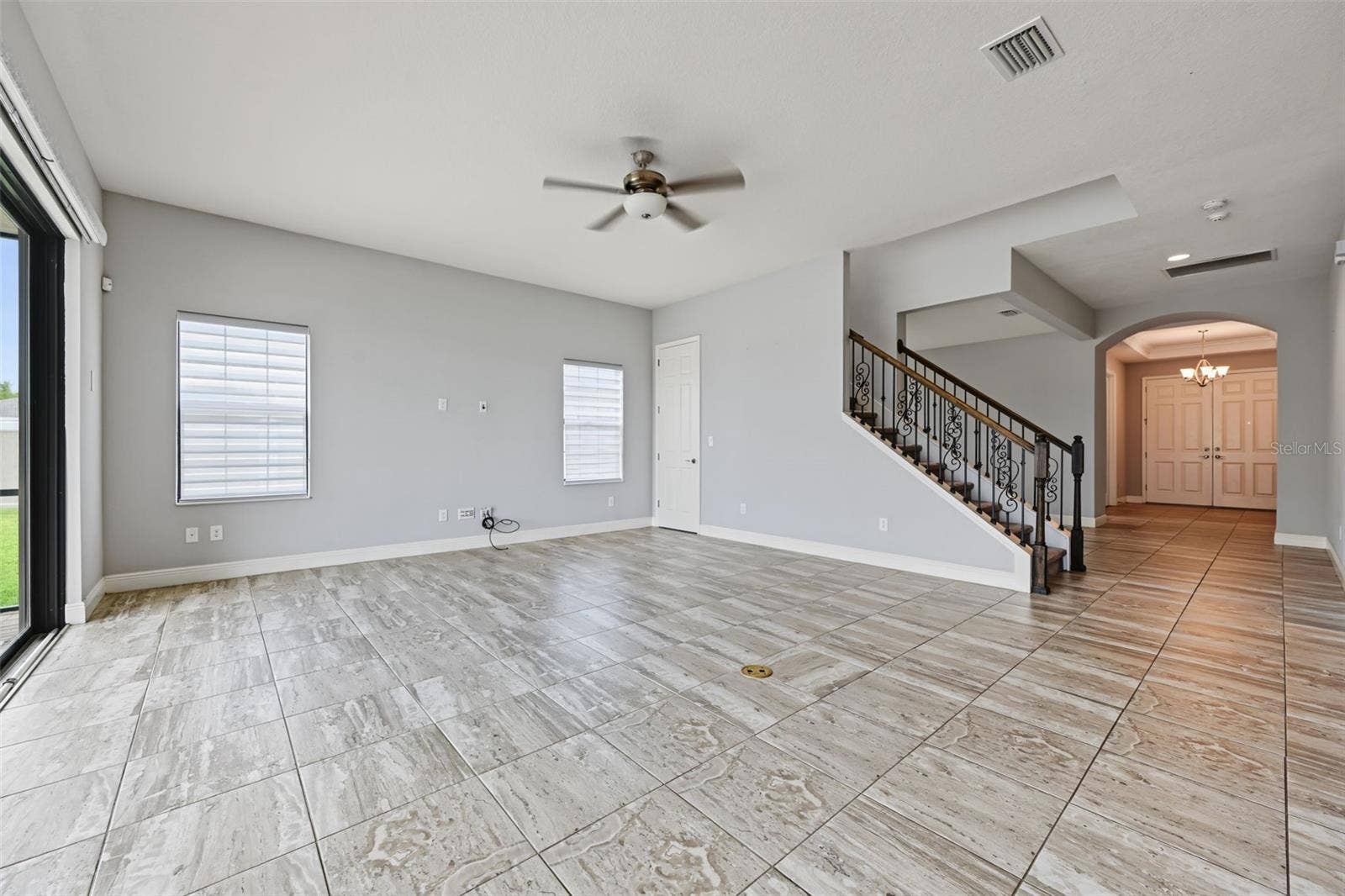 11978 CLIMBING FERN AVENUE, Riverview, FL 33579 11978 CLIMBING FERN AVENUE, Riverview, FL 33579