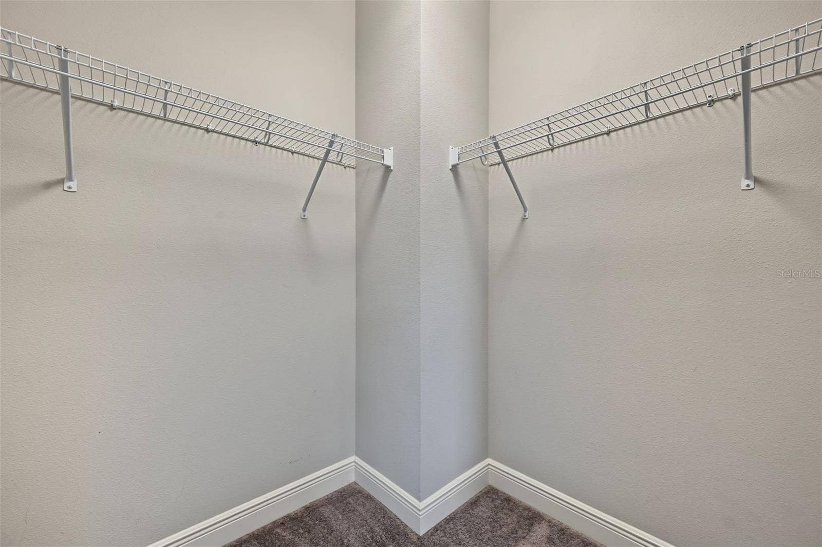 11978 CLIMBING FERN AVENUE, Riverview, FL 33579 11978 CLIMBING FERN AVENUE, Riverview, FL 33579