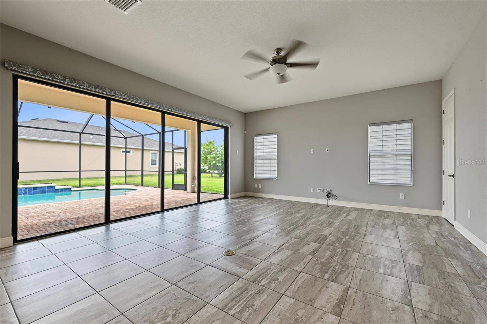 11978 CLIMBING FERN AVENUE, Riverview, FL 33579 11978 CLIMBING FERN AVENUE, Riverview, FL 33579