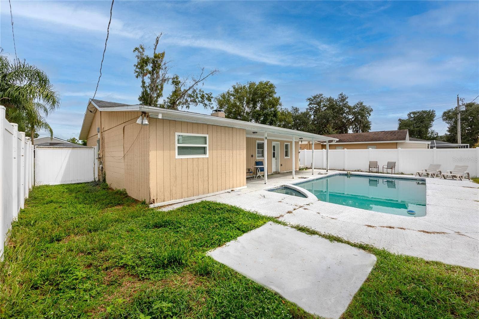 4624 WISTERIA DRIVE, Zephyrhills, FL 33542