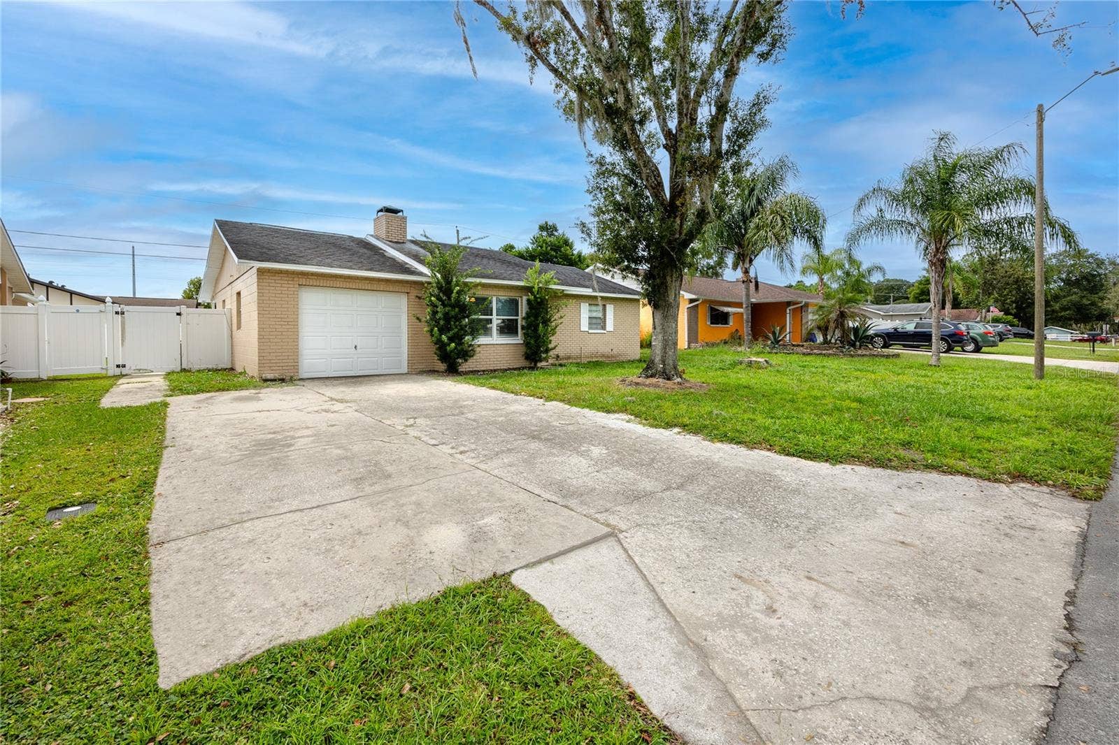4624 WISTERIA DRIVE, Zephyrhills, FL 33542