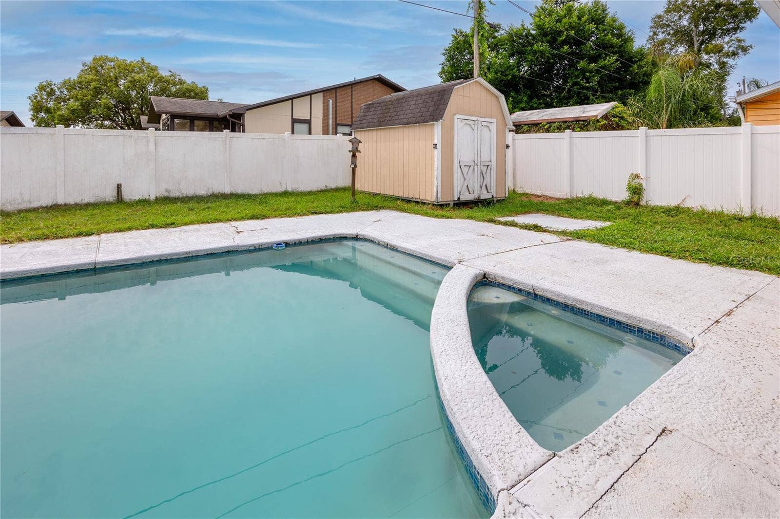 4624 WISTERIA DRIVE, Zephyrhills, FL 33542