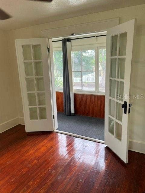 848 3RD STREET N, #1/2, St Petersburg, FL 33701