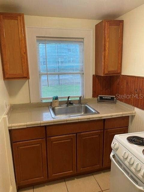 848 3RD STREET N, #1/2, St Petersburg, FL 33701