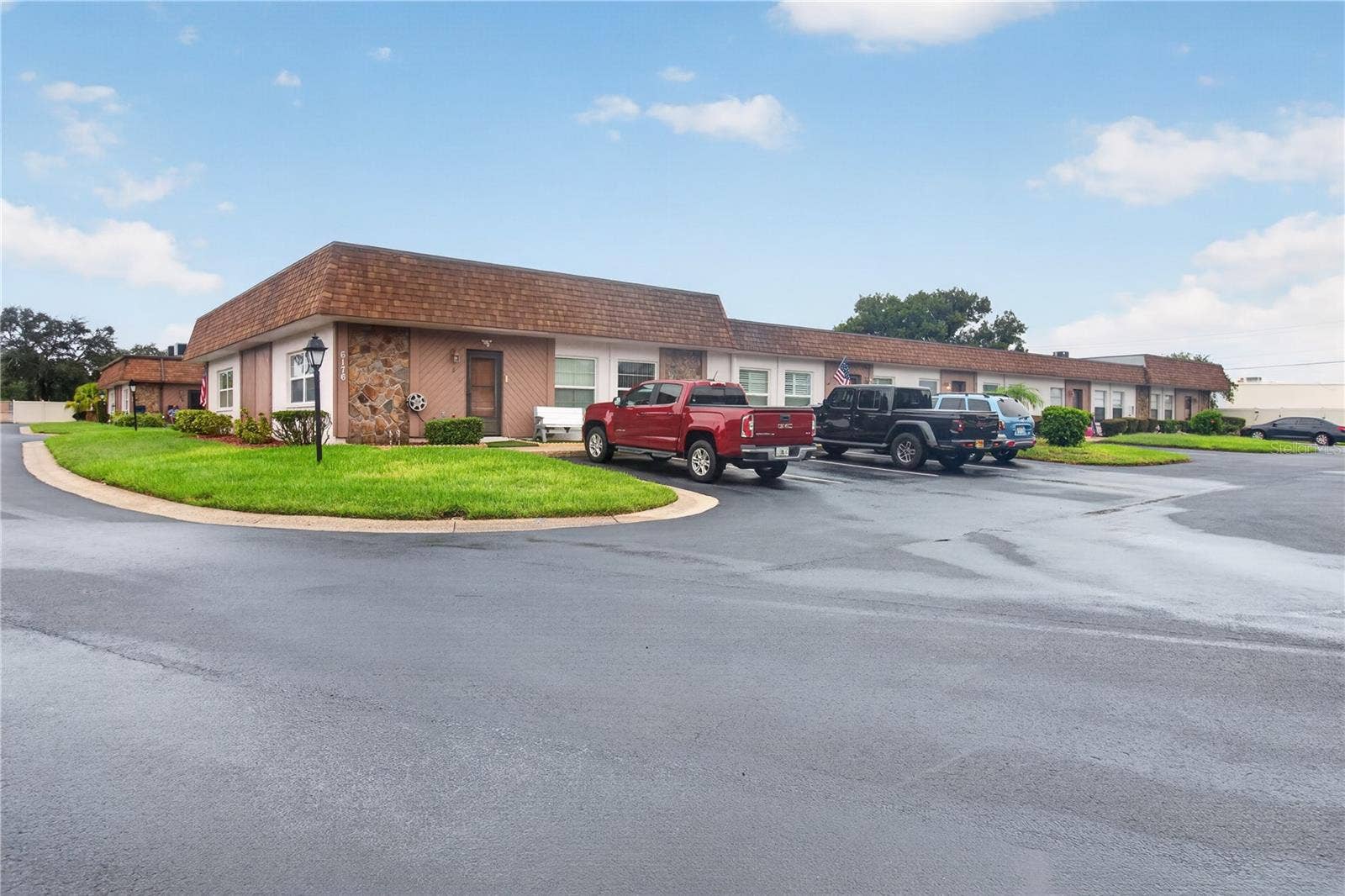 6176 CHESHAM DRIVE, #8, New Port Richey, FL 34653 6176 CHESHAM DRIVE, #8, New Port Richey, FL 34653