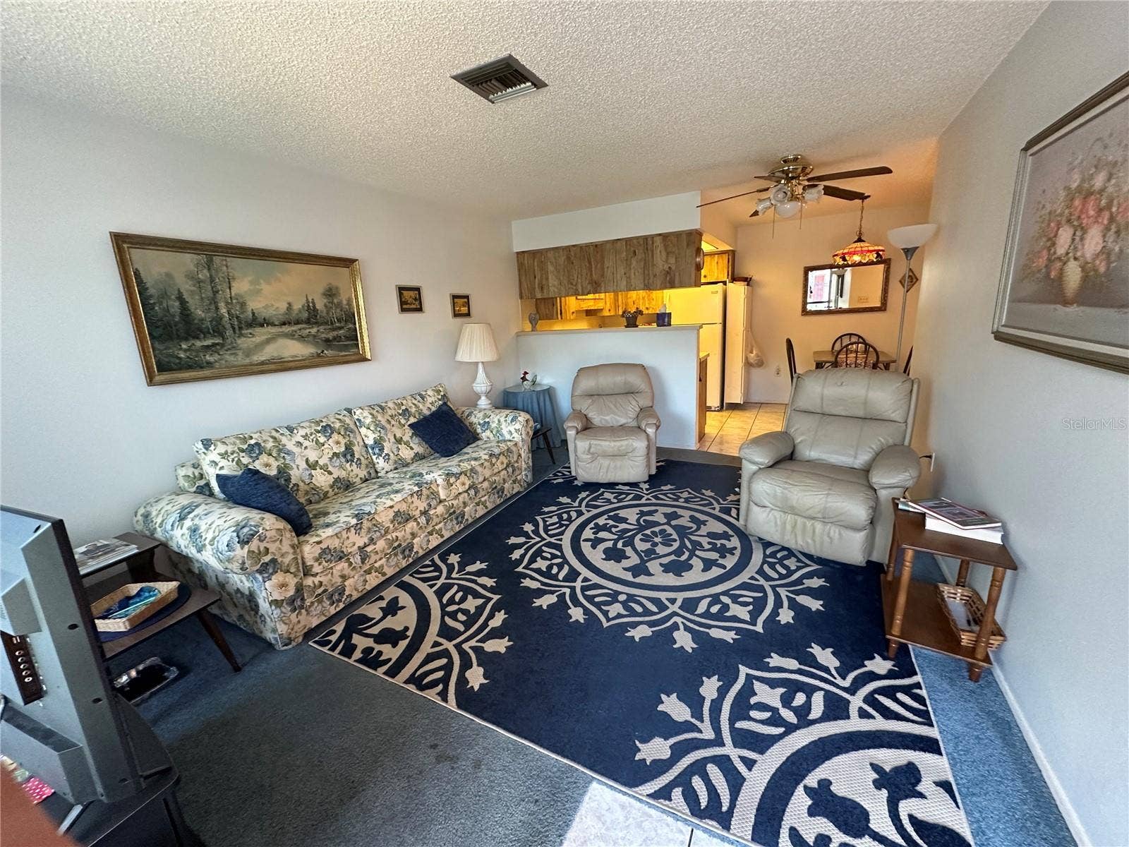 6176 CHESHAM DRIVE, #8, New Port Richey, FL 34653 6176 CHESHAM DRIVE, #8, New Port Richey, FL 34653