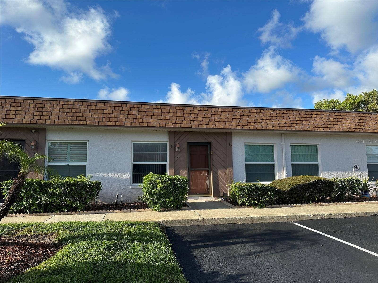 6176 CHESHAM DRIVE, #8, New Port Richey, FL 34653 6176 CHESHAM DRIVE, #8, New Port Richey, FL 34653