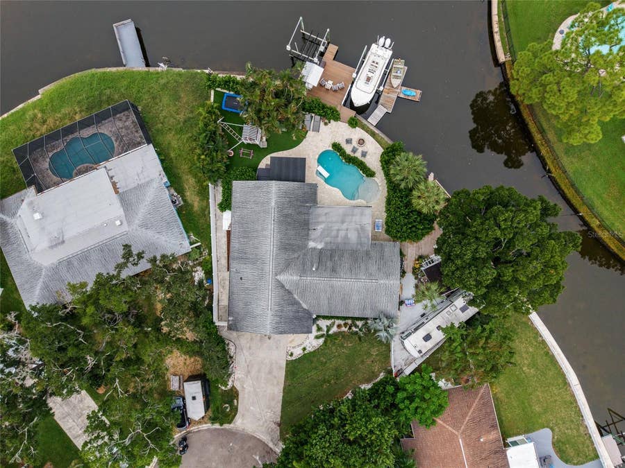 Property photo for 4785 BUTTERFLY PLACE NE, St Petersburg, FL