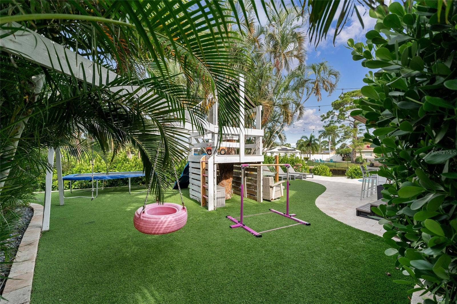 Custom Treehouse