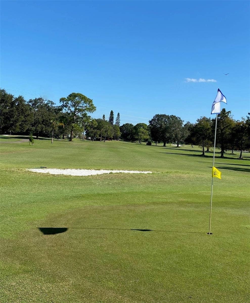 5444 GLEN IVY PLACE N, Pinellas Park, FL 33782 Mainlands Golf Course