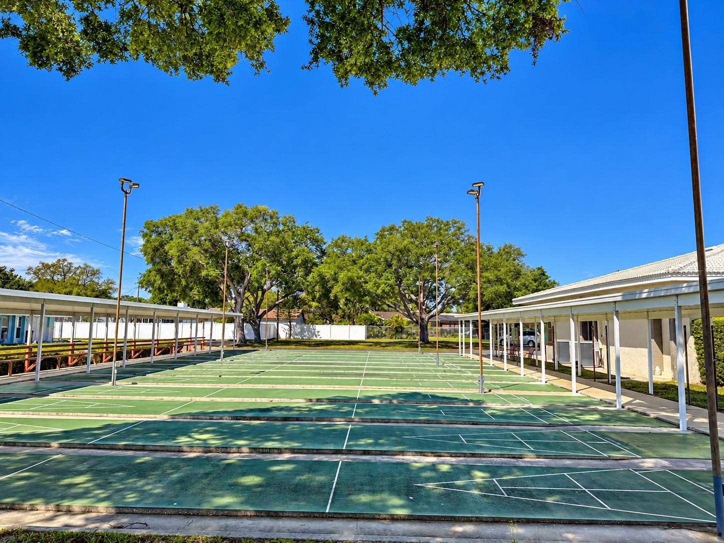 5444 GLEN IVY PLACE N, Pinellas Park, FL 33782 Shuffleboard Courts