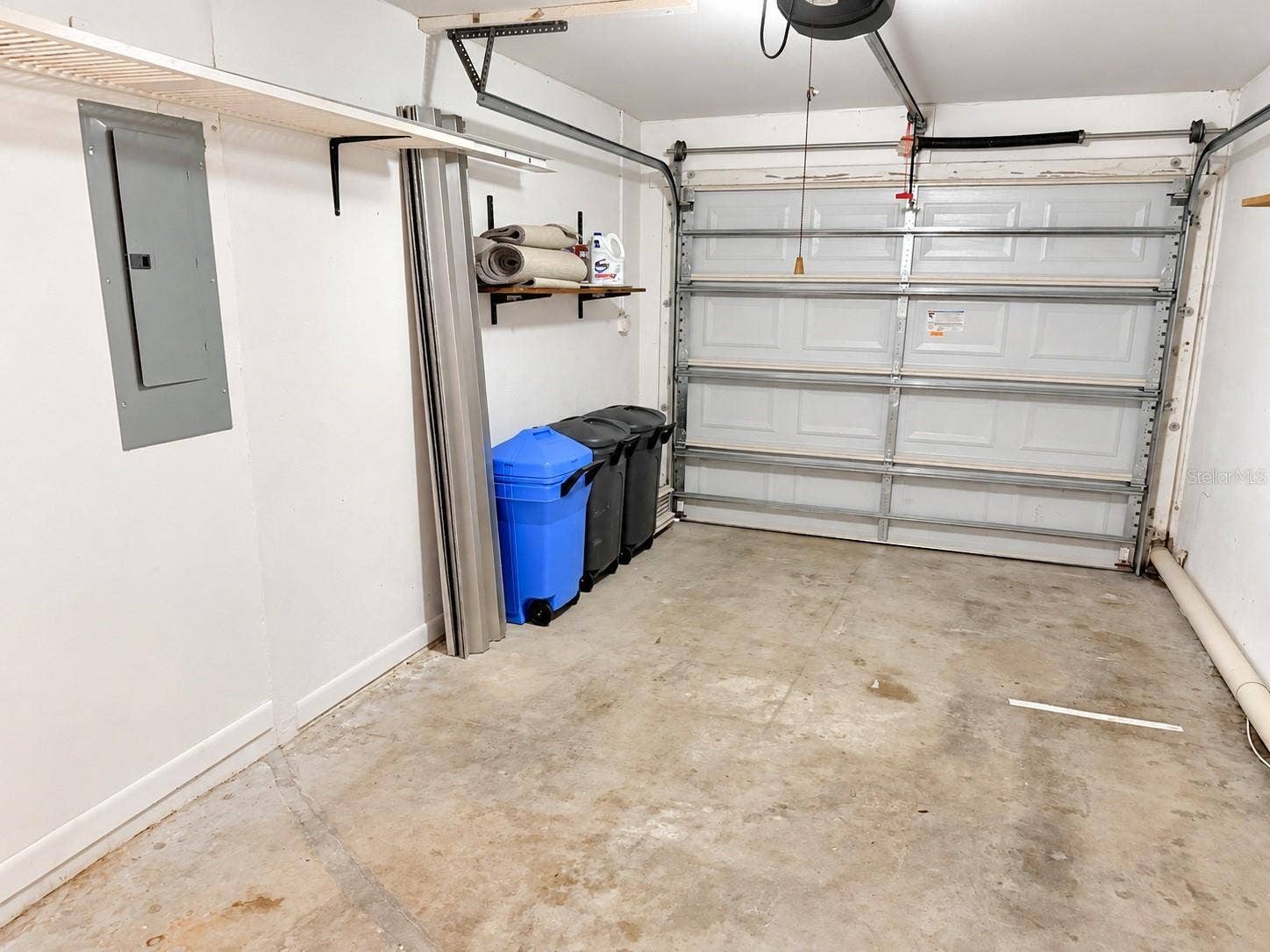5444 GLEN IVY PLACE N, Pinellas Park, FL 33782 Private Garage