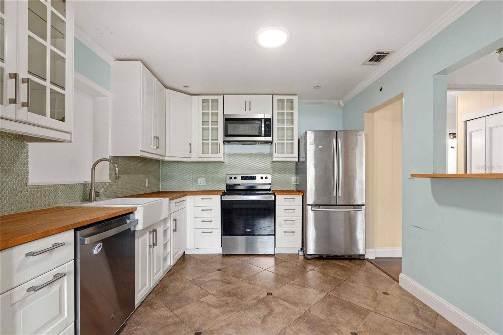 6116 FLORIDA AVENUE, New Port Richey, FL 34653