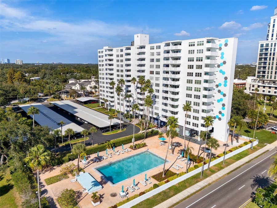 Property photo for 2401 BAYSHORE BOULEVARD, #203, Tampa, FL