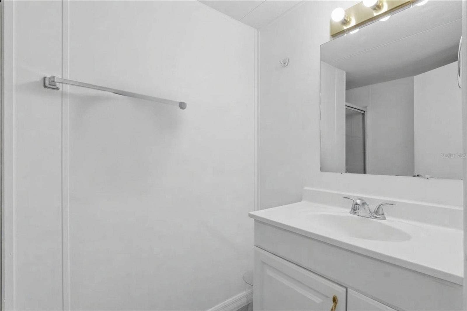 10004 HAMP DRIVE, Dade City, FL 33525