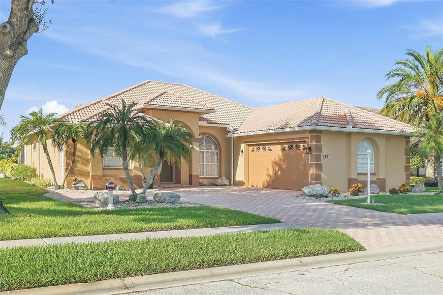Property photo for 117 GRAND OAK CIRCLE, Venice, FL