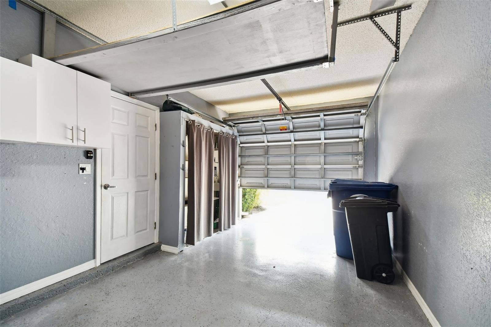 2724 HAMBLE VILLAGE LANE, Palm Harbor, FL 34684 2724 HAMBLE VILLAGE LANE, Palm Harbor, FL 34684