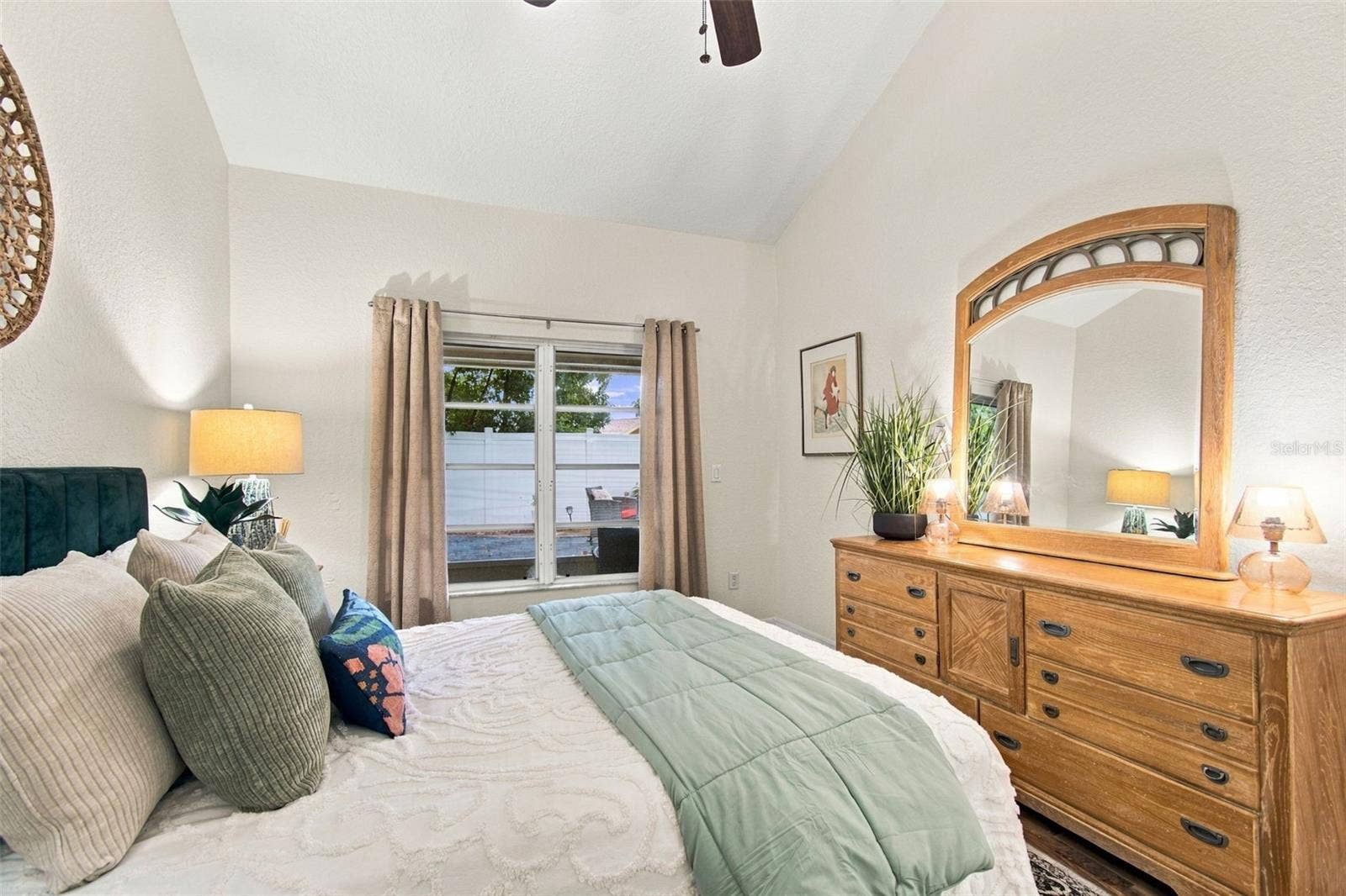 2724 HAMBLE VILLAGE LANE, Palm Harbor, FL 34684 2724 HAMBLE VILLAGE LANE, Palm Harbor, FL 34684