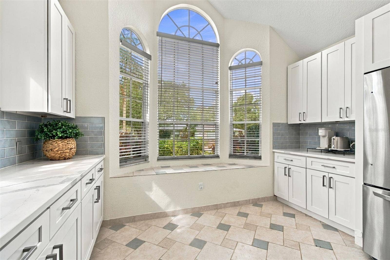 2724 HAMBLE VILLAGE LANE, Palm Harbor, FL 34684 2724 HAMBLE VILLAGE LANE, Palm Harbor, FL 34684