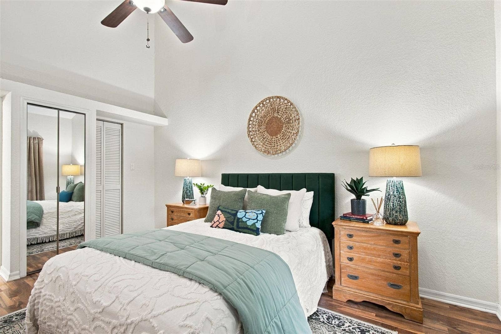 2724 HAMBLE VILLAGE LANE, Palm Harbor, FL 34684 2724 HAMBLE VILLAGE LANE, Palm Harbor, FL 34684
