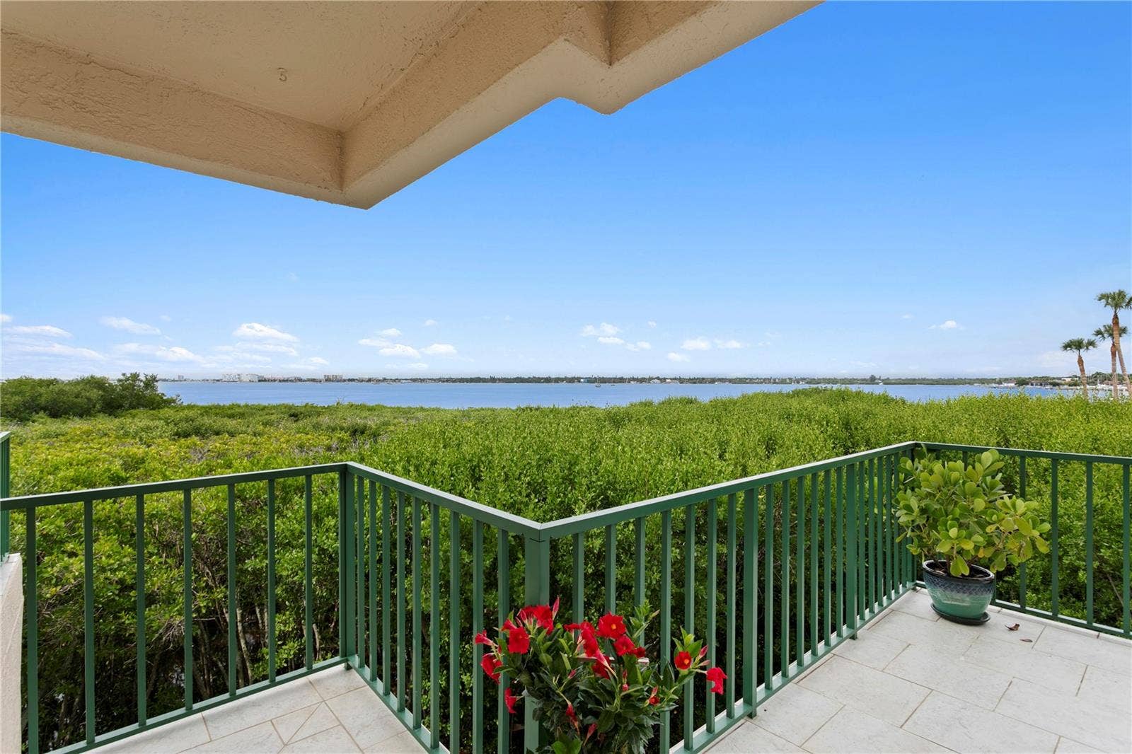 St Petersburg, FL 33711 St Petersburg, FL 33711