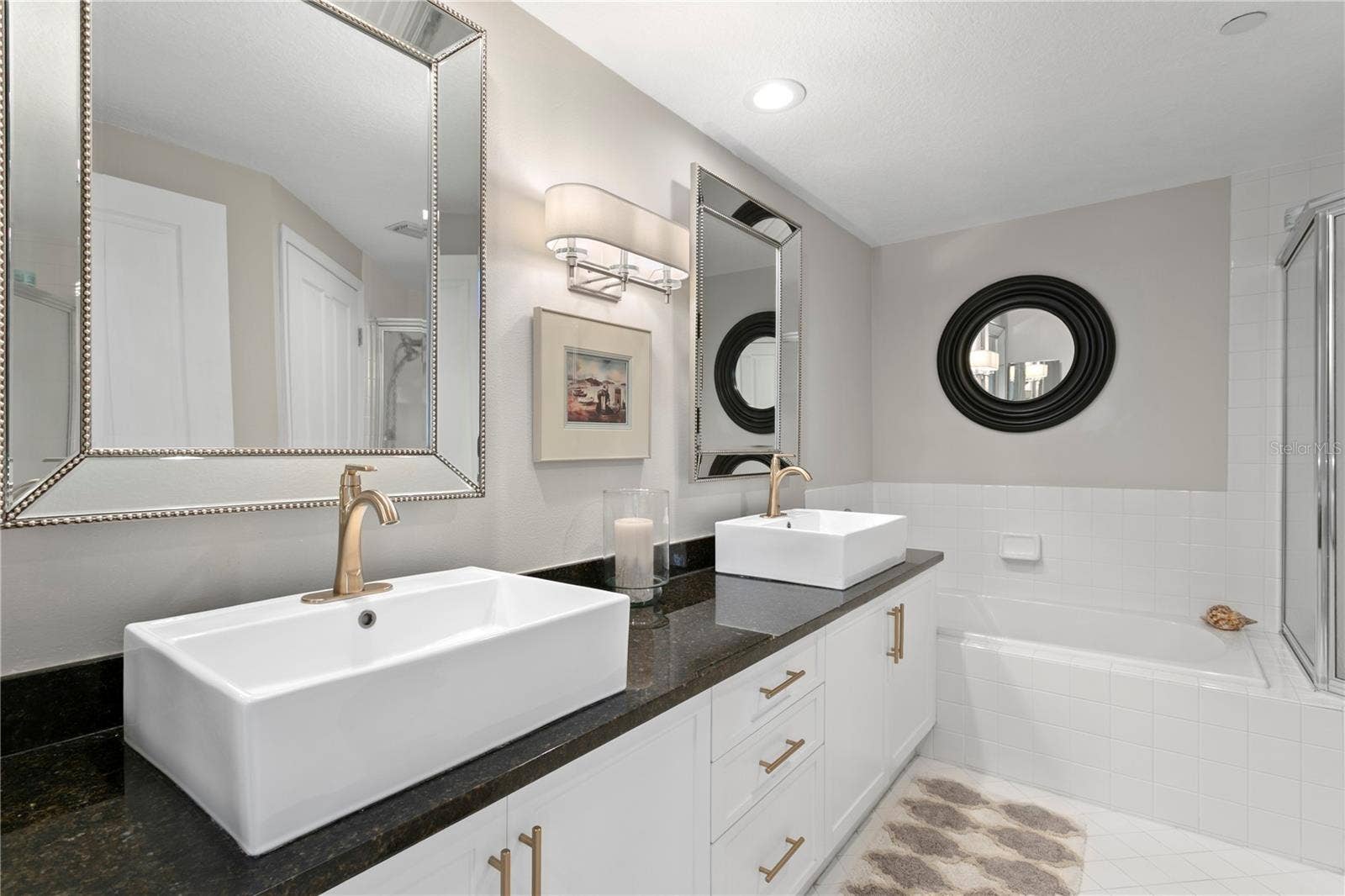 St Petersburg, FL 33711 Primary Bath