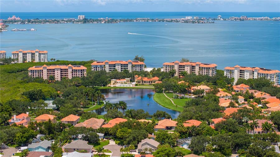 Property photo for St Petersburg, FL