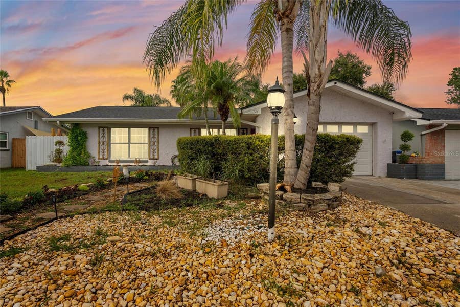 Property photo for 1704 HIBISCUS CIRCLE S, Oldsmar, FL